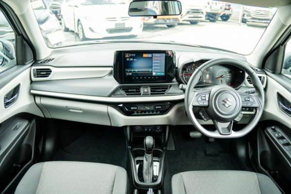 2025 Suzuki Swift UZ Hybrid Plus Hatch Image 18