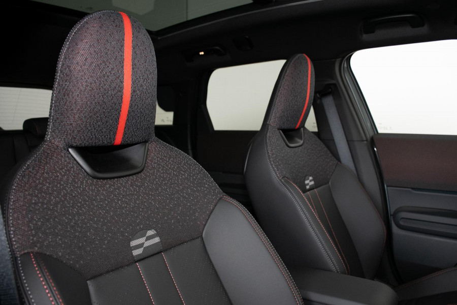 2025 MINI Countryman U25 JCW Favoured SUV