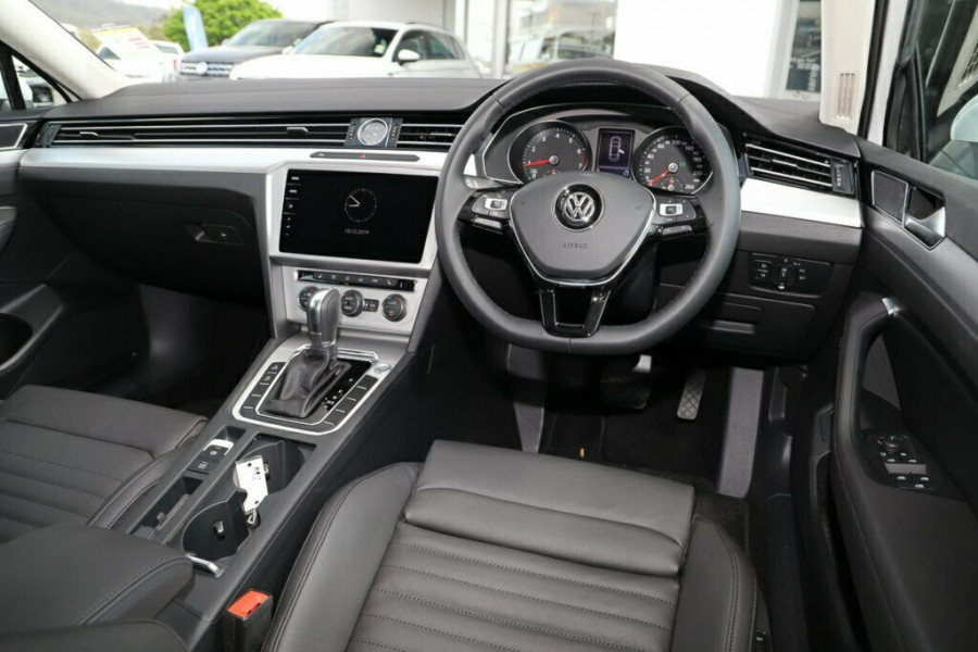 2019 Volkswagen Passat B8 132TSI Comfortline Sedan Image 9