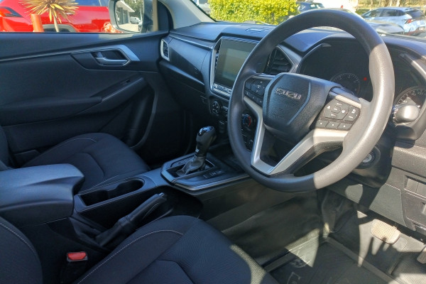 2021 MY22 Isuzu D-MAX RG LS-M Ute Image 10