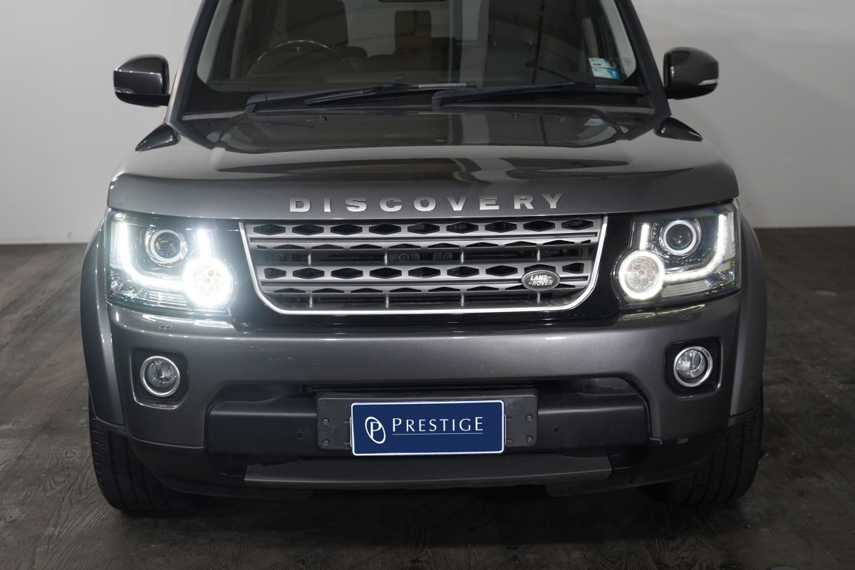 2015 Land Rover Discovery 3.0 Tdv6 SUV Image 3
