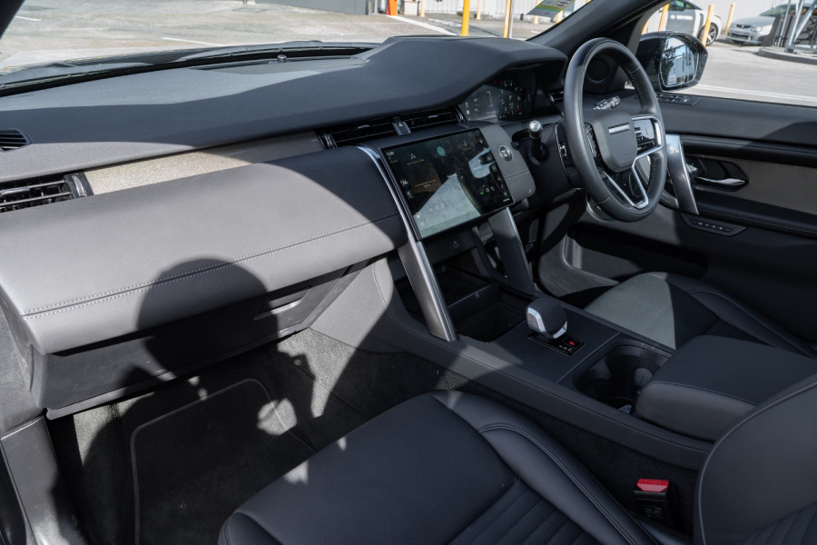 2026 Land Rover Discovery Sport L550 P250 Metropolitan SUV