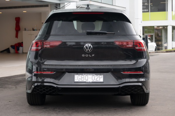 2025 Volkswagen Golf 8.5 110TSI R-Line Hatch Image 5