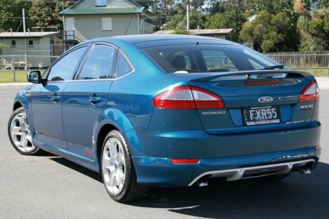 Ford mondeo xr5 turbo hatchback #2