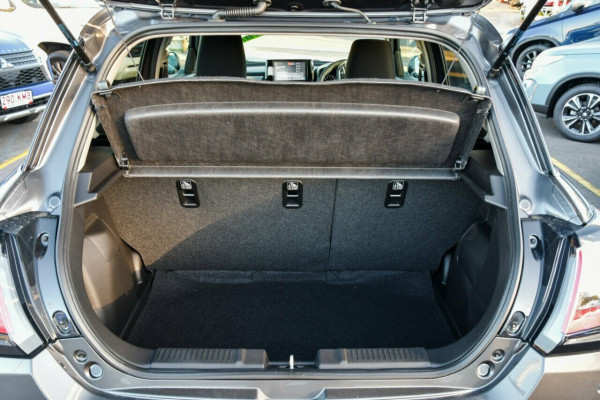 2026 Suzuki Swift UZ Hybrid Plus Hatch Image 8