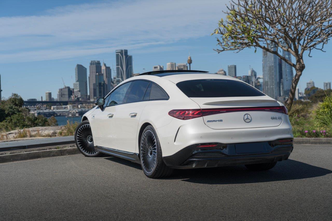 2022 Mercedes-Benz Eqs 53 4matic+ Sedan Image 2