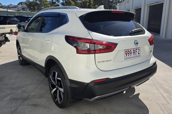 2017 Nissan QASHQAI J11 ST SUV Image 15