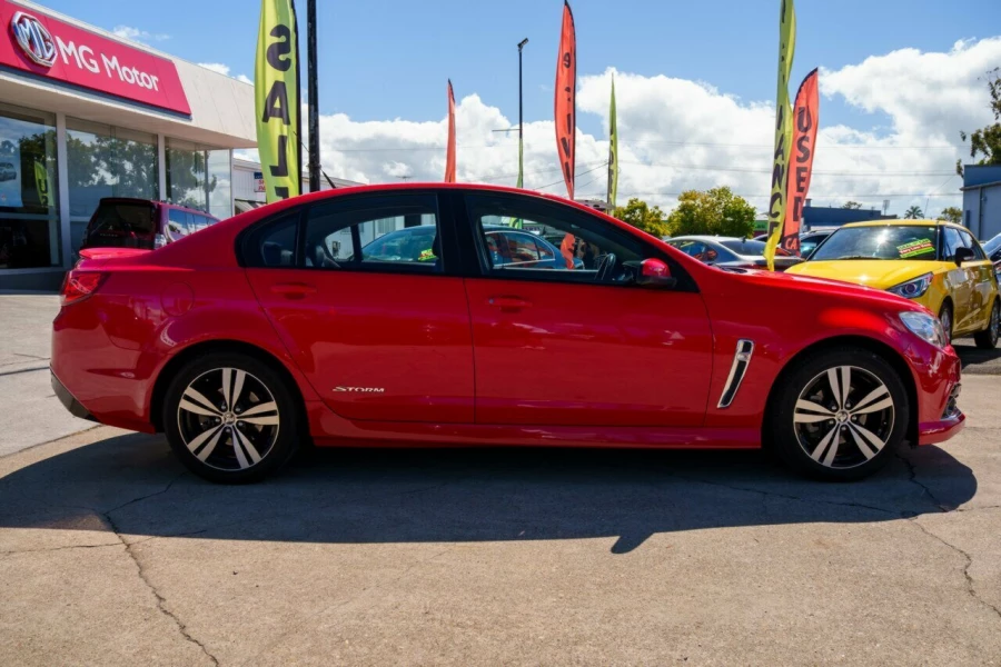 2015 Holden Commodore VF SV6 Storm Sedan Image 4