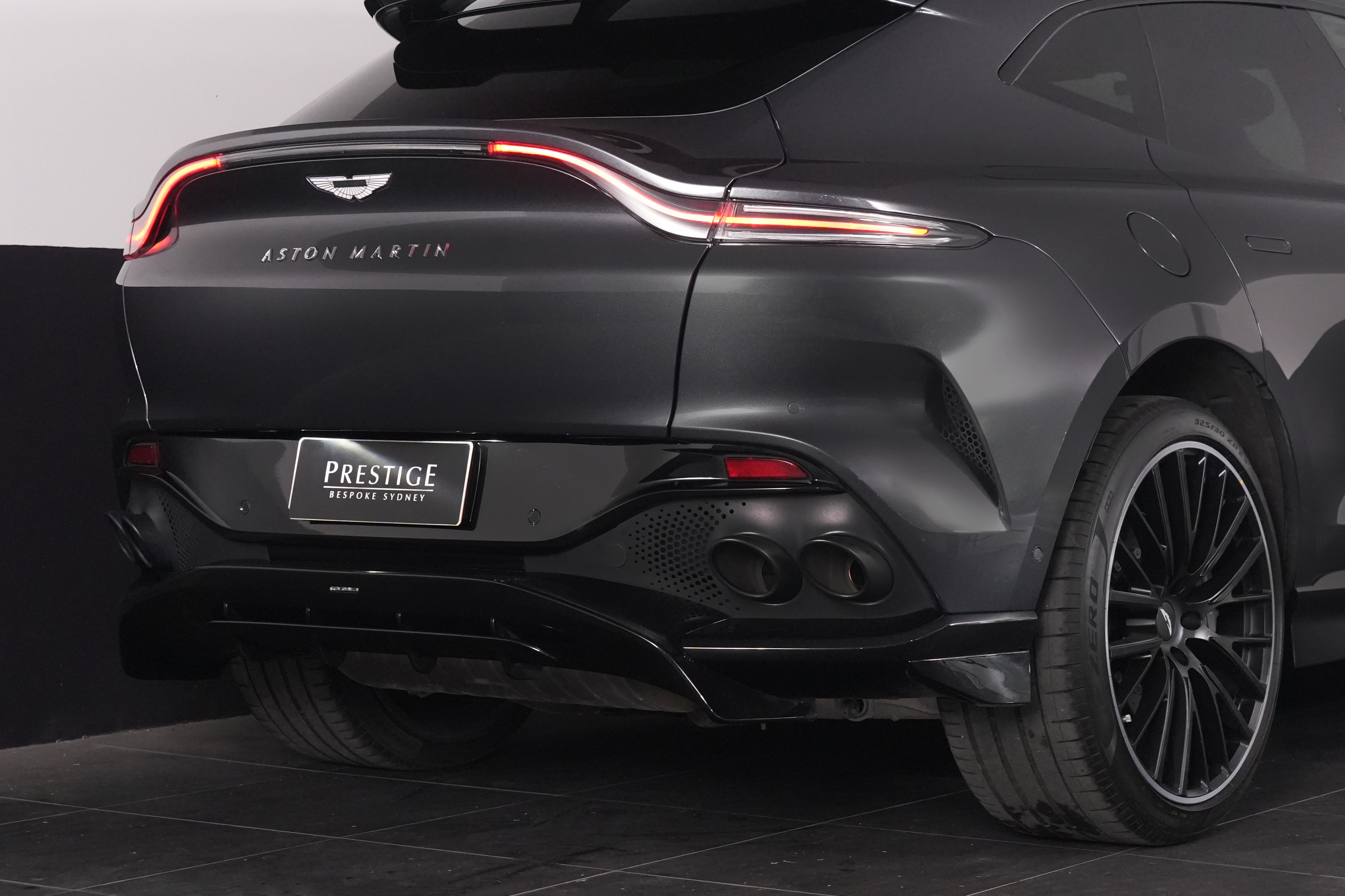 2023 Aston Martin DBX 707 SUV Image 22