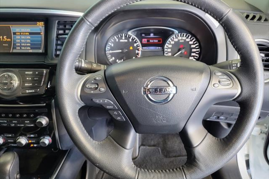 2016 Nissan Pathfinder R52  ST Wagon Image 14