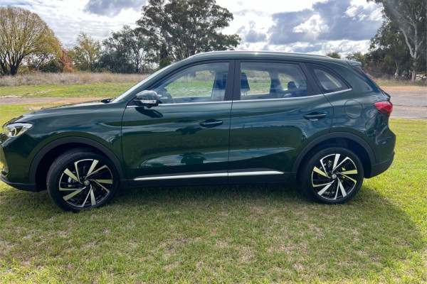 2025 MG ZS ZS32 Essence Turbo SUV