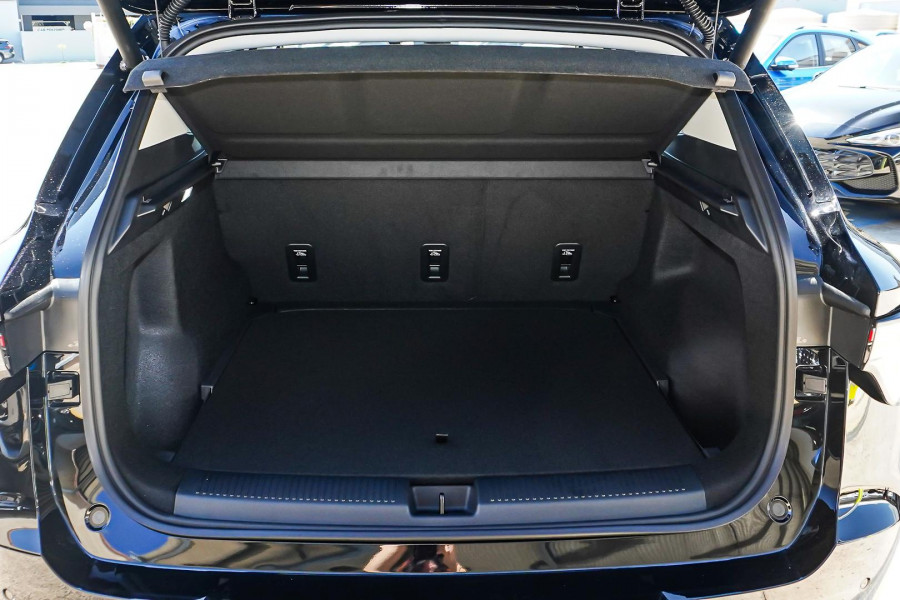 2026 MG MGS5 EV ZS3EM Essence 62 SUV Image 22