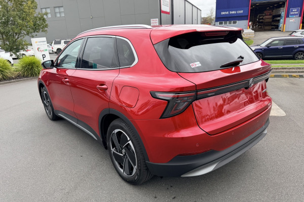 2026 MG MGS5 EV Essence 49 SUV Image 4