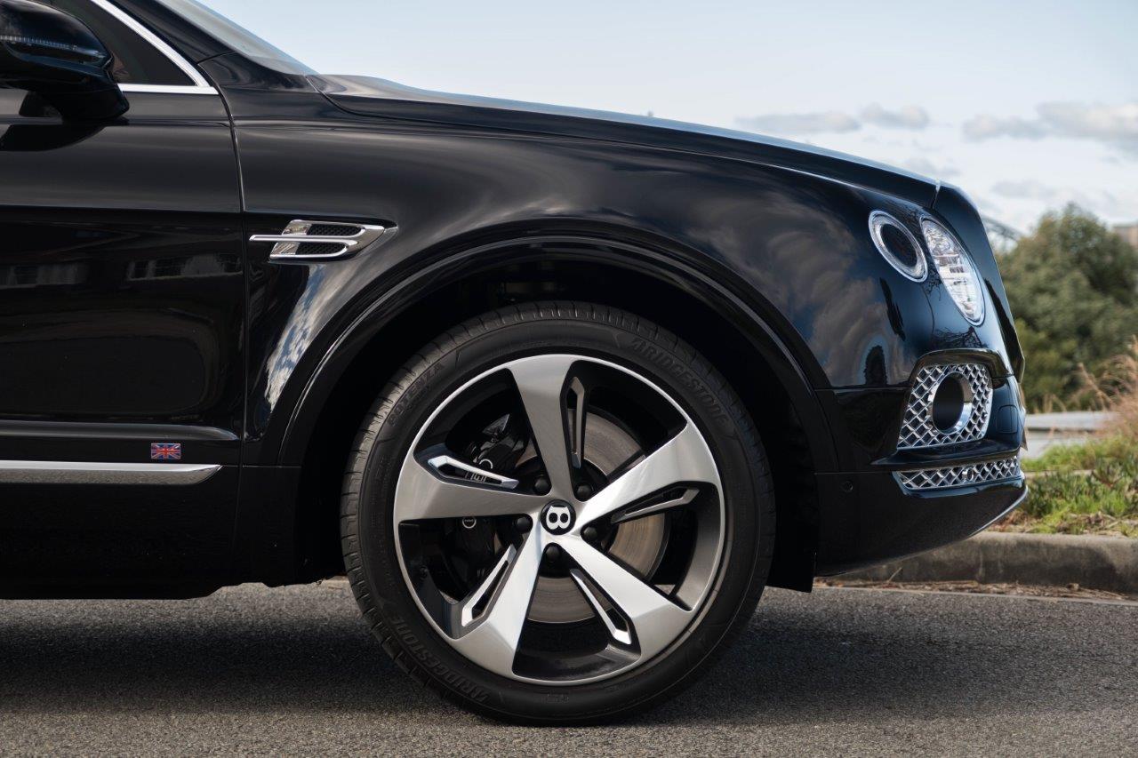 2016 Bentley Bentayga First Edition W12  SUV Image 8