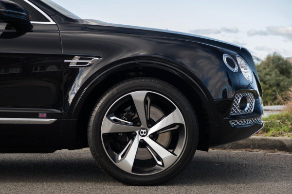 2016 Bentley Bentayga First Edition W12  SUV Image 8