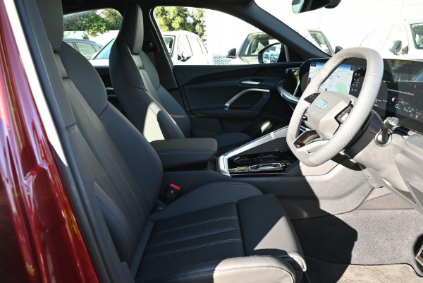 2026 MY25 Audi Q5 GU TDI 150kW Sport SUV image 8