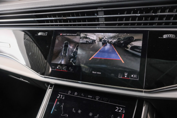 2026 MY25 Audi Q7 4M TFSI 250kW S line SUV image 12