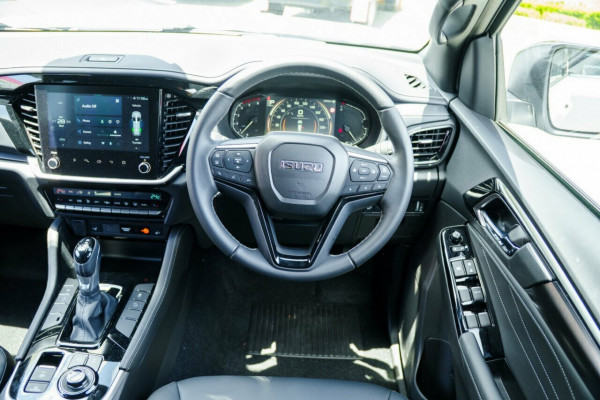 2025 MY25.5 Isuzu MU-X RJ LS-T SUV Image 11