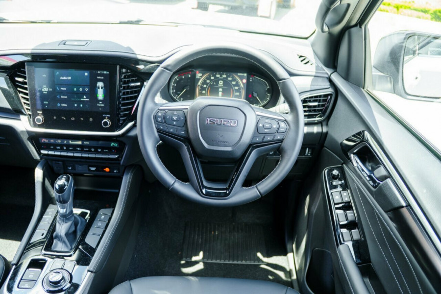 2025 MY25.5 Isuzu MU-X RJ LS-T SUV Image 11