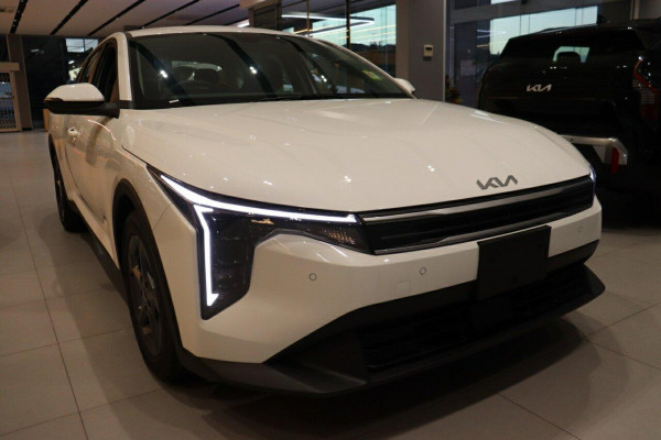 2025 Kia K4 CL4m S Sedan