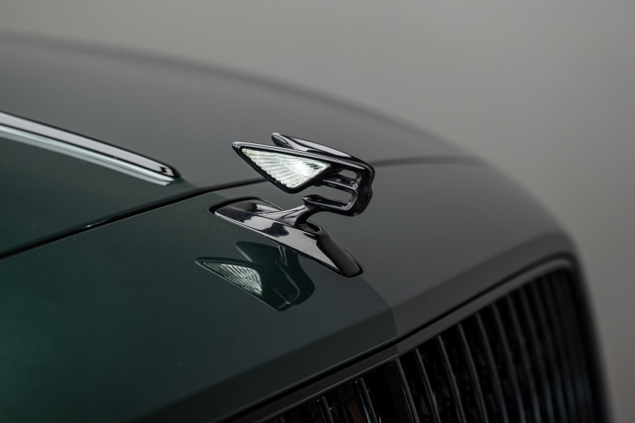 2023 Bentley Flying Spur 3S Azure V8 Sedan