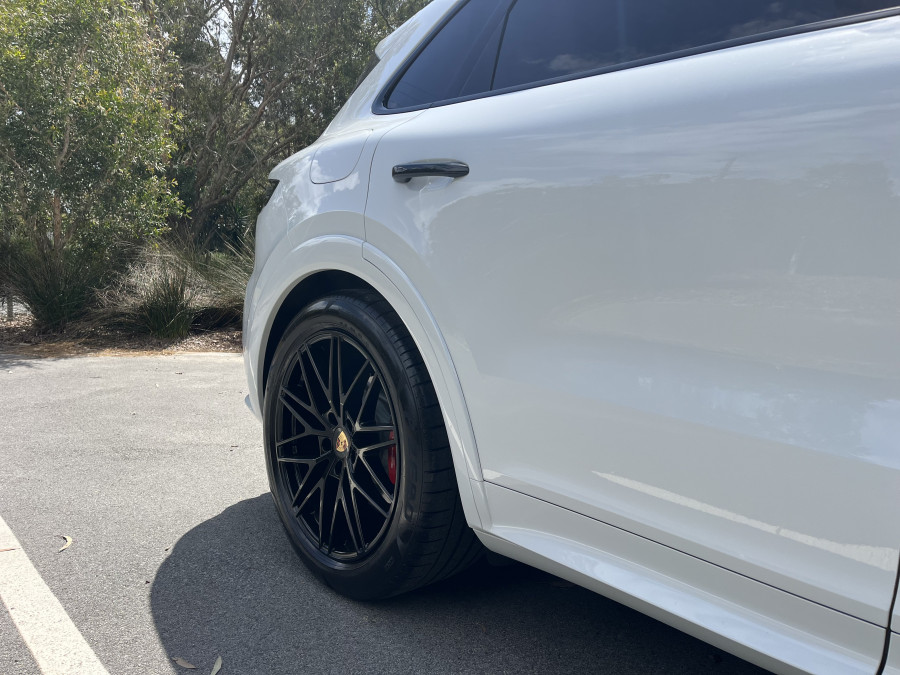 2024 Porsche Cayenne 9YA II GTS SUV Image 11