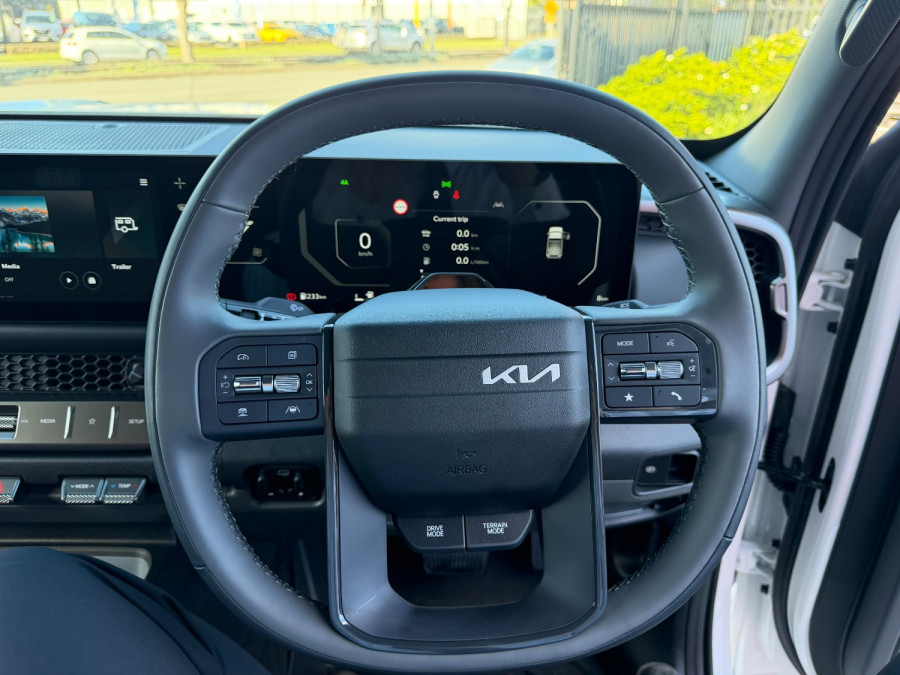 2025 MY26 Kia Tasman TK SX Cab Chassis Image 17