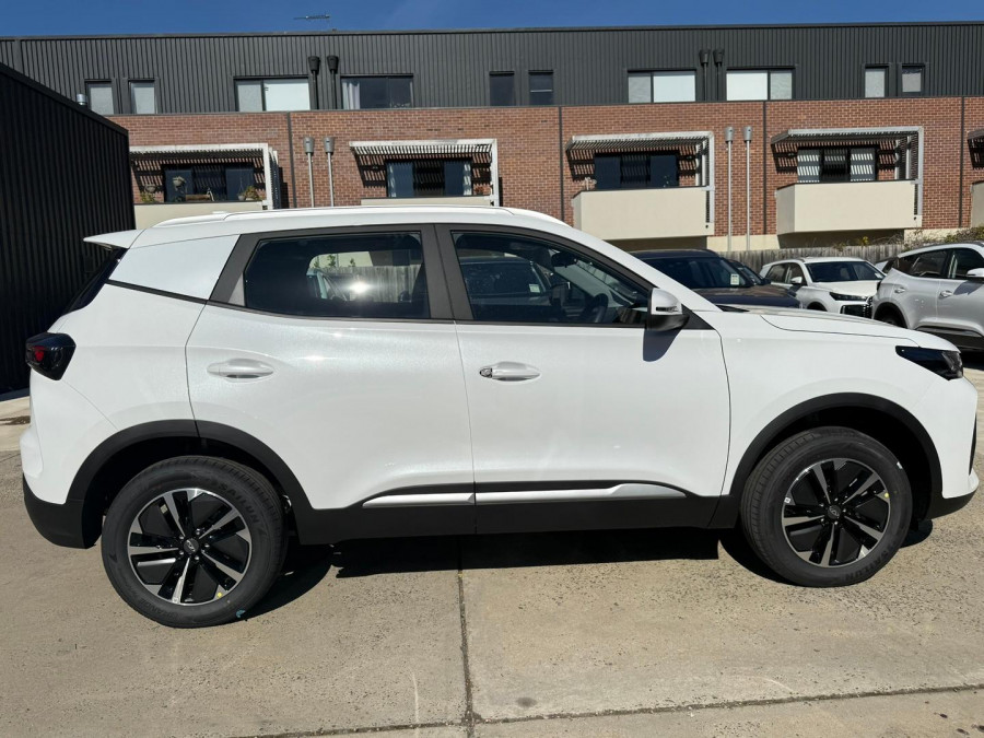 2026 Chery Tiggo 4  Hybrid Ultimate SUV Image 8