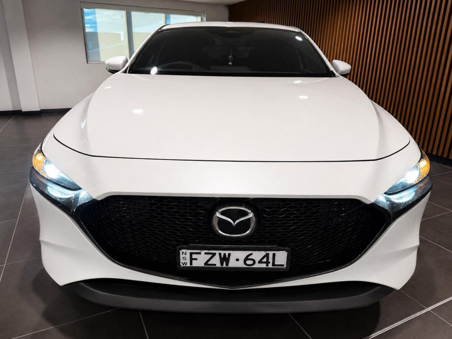 2026 Mazda 3 BP Series G20 Evolve Hatch Image 3