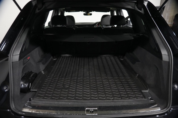 2021 Audi Q7 4M 50 TDI S Line SUV image 36