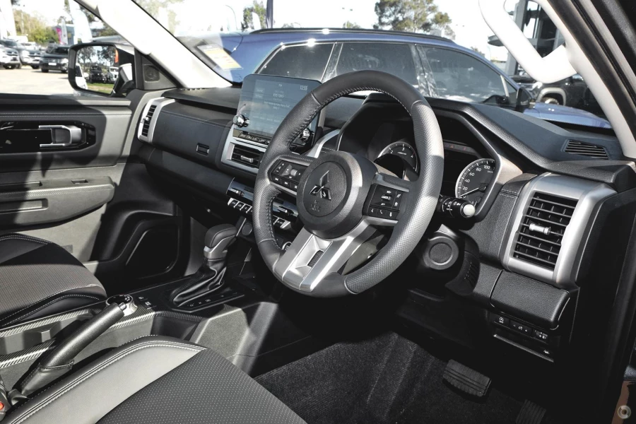 2026 Mitsubishi Triton MV GLS Ute Image 5