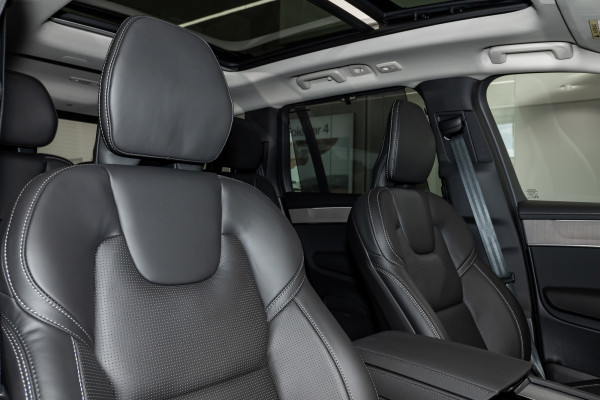 2025 MY26 Volvo XC90 L Series Ultra B5 Dark SUV Image 21