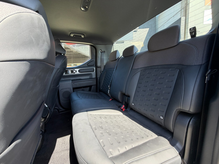2025 MY26 Kia Tasman TK SX+ Ute Image 11