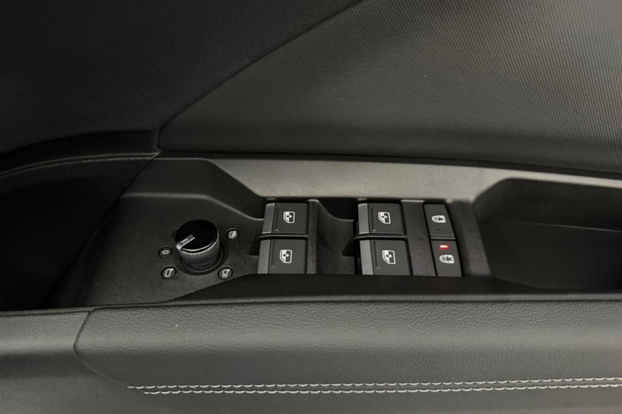 2025 Audi Q4 e-tron F4 45 SUV