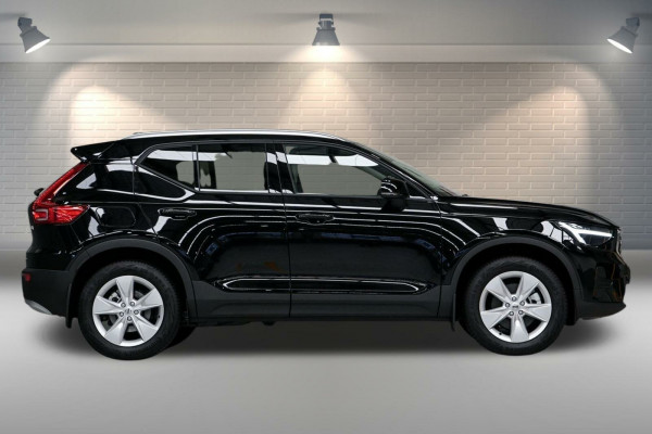 2025 MY26 Volvo XC40 XZ Plus B4 SUV Image 16