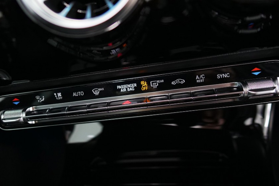 2019 MY00 Mercedes-Benz Cla-class C118 800MY CLA200 Coupe Image 11