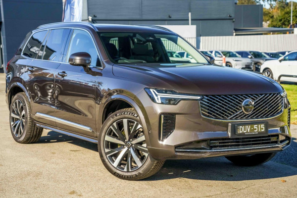 Volvo XC90 Plus B5 Bright L Series