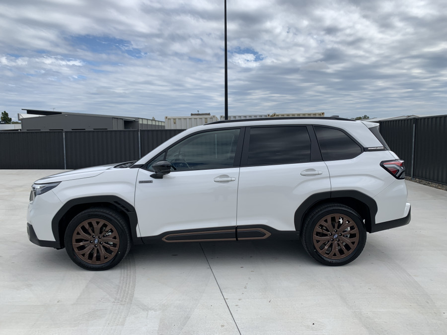 2025 MY26 Subaru Forester S6 Hybrid Sport SUV Image 4