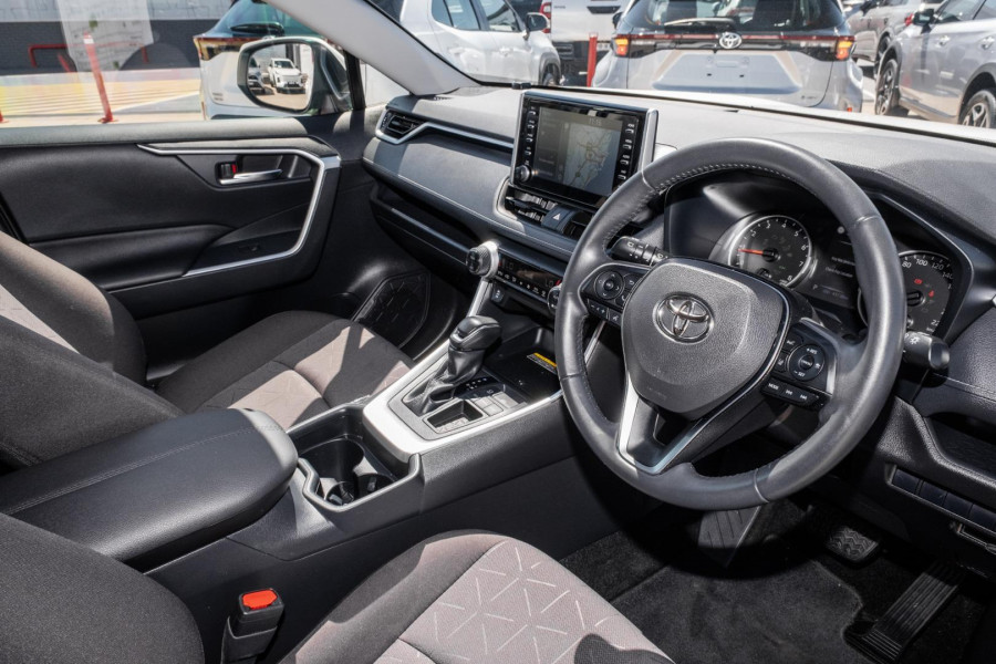 2021 Toyota RAV4 MXAA52R GXL SUV Image 7