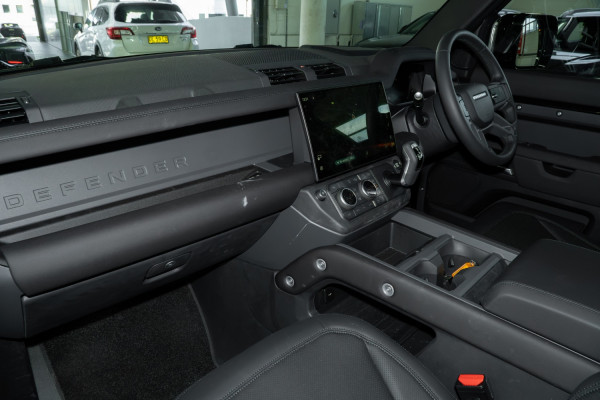 2026 Land Rover Defender L663 110 D350 X-Dynamic SE SUV