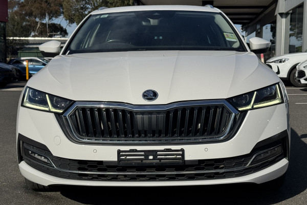 2023 MY23.5 Skoda Octavia NX 110TSI Style SUV Image 3
