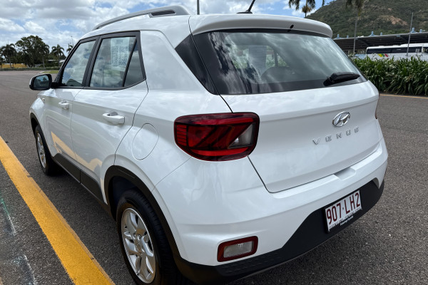 2024 Hyundai Venue QX.V5  SUV Image 5