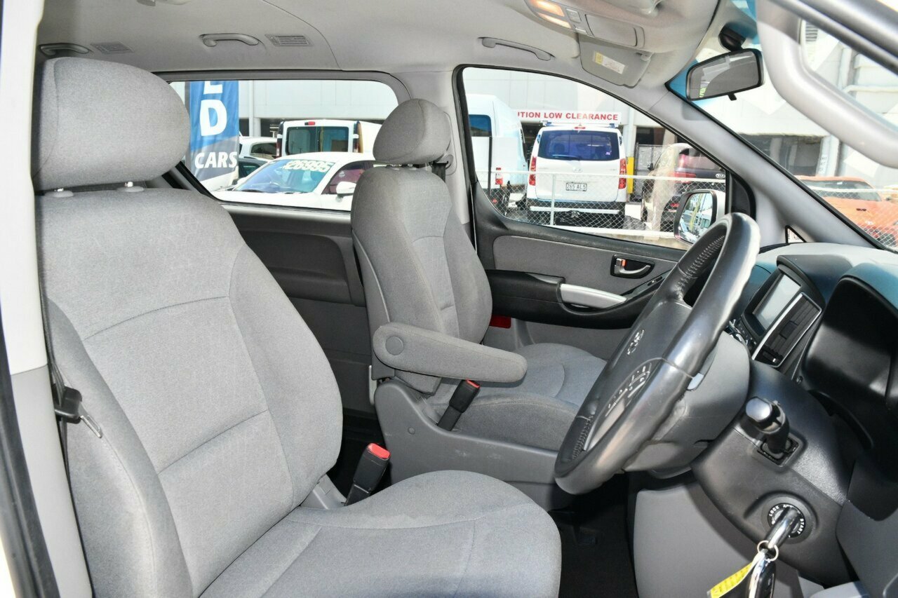 2018 MY19 Hyundai iMax TQ4 Active Wagon Image 8