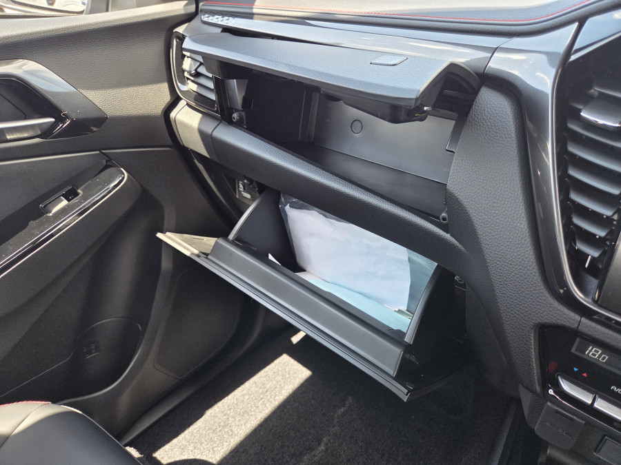 2026 MY25.5 Isuzu D-MAX RG X-TERRAIN Ute Image 15