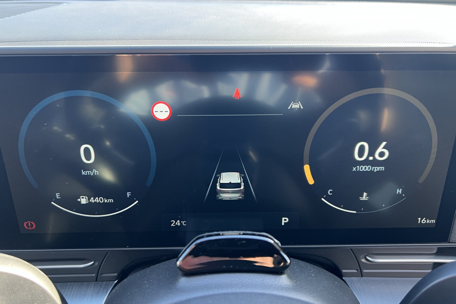2025 Hyundai KONA SX2.V2 Hybrid Premium SUV Image 13