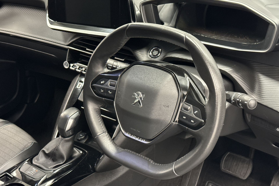 2021 Peugeot 2008 P24 Allure SUV Image 17