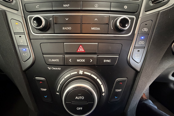 2015 MY16 Hyundai Santa Fe DM3 Series II Elite SUV Image 32