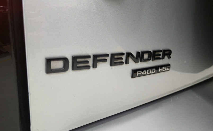 2020 Land Rover Defender L663 HSE SUV Image 10