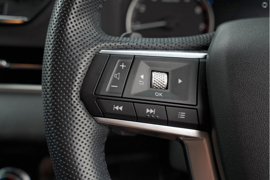 2024 Mitsubishi Outlander ZM LS SUV Image 14