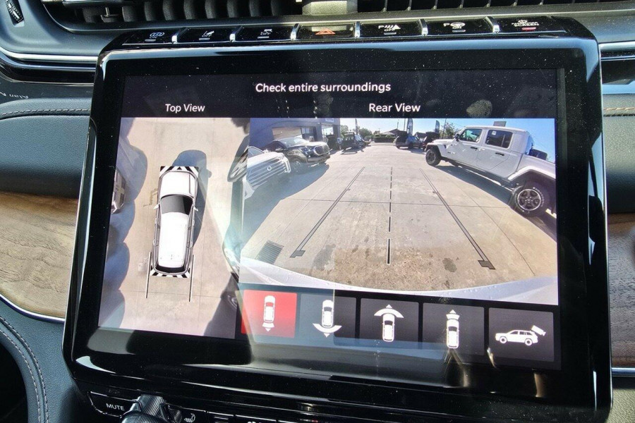 2023 Jeep Grand Cherokee WL Summit Reserve 4xe SUV Image 28